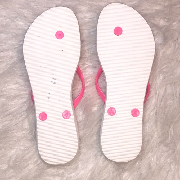 Victoria’s Secret Flip flops - Picture 3 of 6